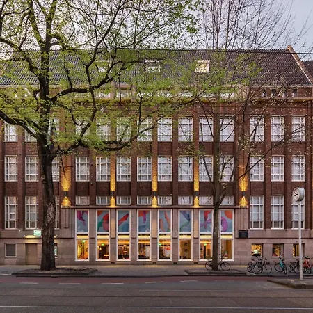 Отель Citizenm Amstel 4*