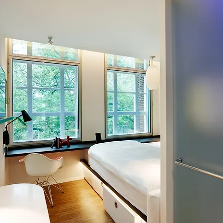 Citizenm Amstel 호텔 4*