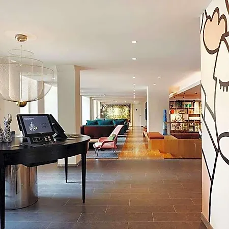 Citizenm Amstel Otel 4*