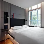 ホテル Citizenm Amstel 4*