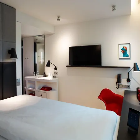 Citizenm Amstel 酒店 4*