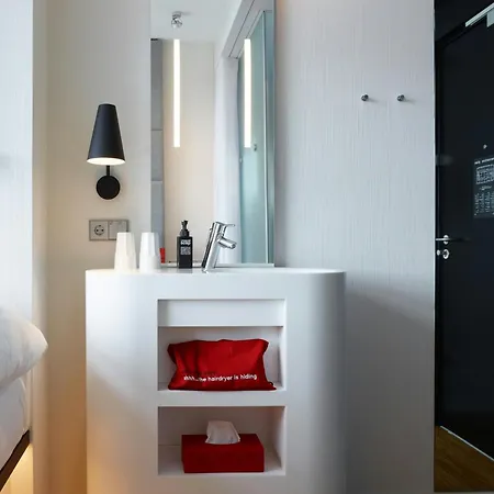 酒店 Citizenm Amstel 4*