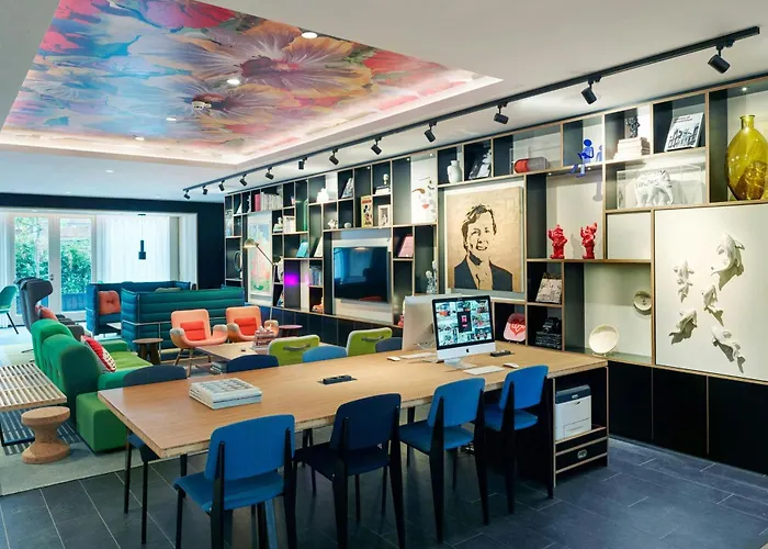 Hotel Citizenm Amstel 4*